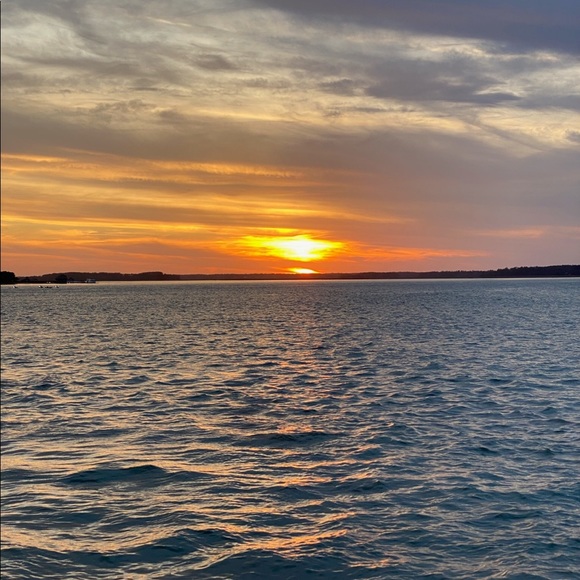 Meet your Posher! - Picture 1 of 1